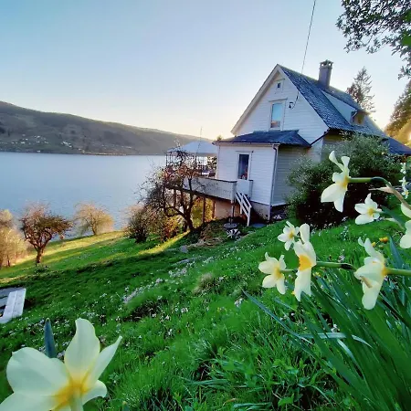 Sofia's House With Fjord View - 30 Min From Bergen * Mjelda