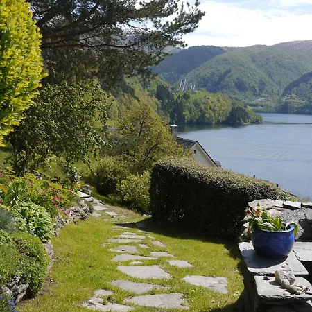 Sofia's House With Fjord View - 30 Min From Bergen Mjelda