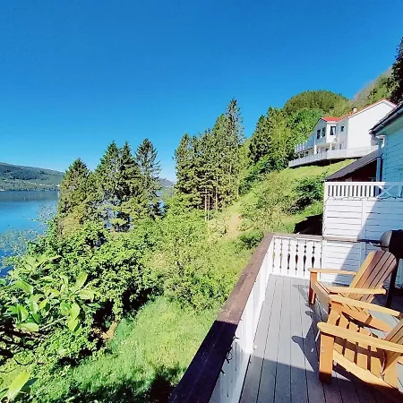 Sofia's House With Fjord View - 30 Min From Bergen Holiday home Mjelda